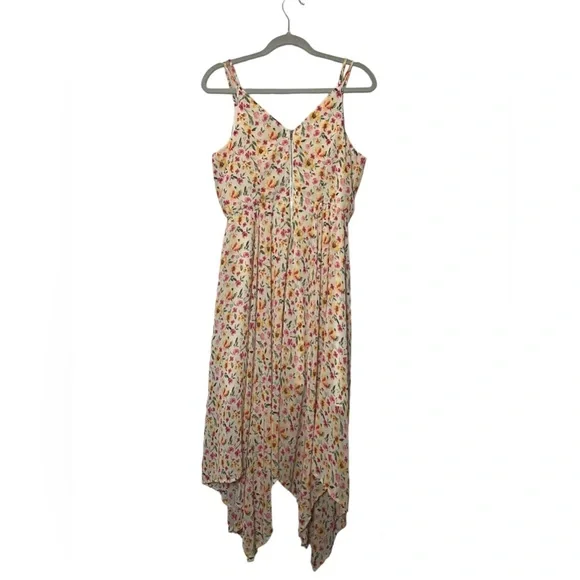 Romeo & Juliet Couture Floral Handkerchief Hem Slip Dress - Picture 3 of 14